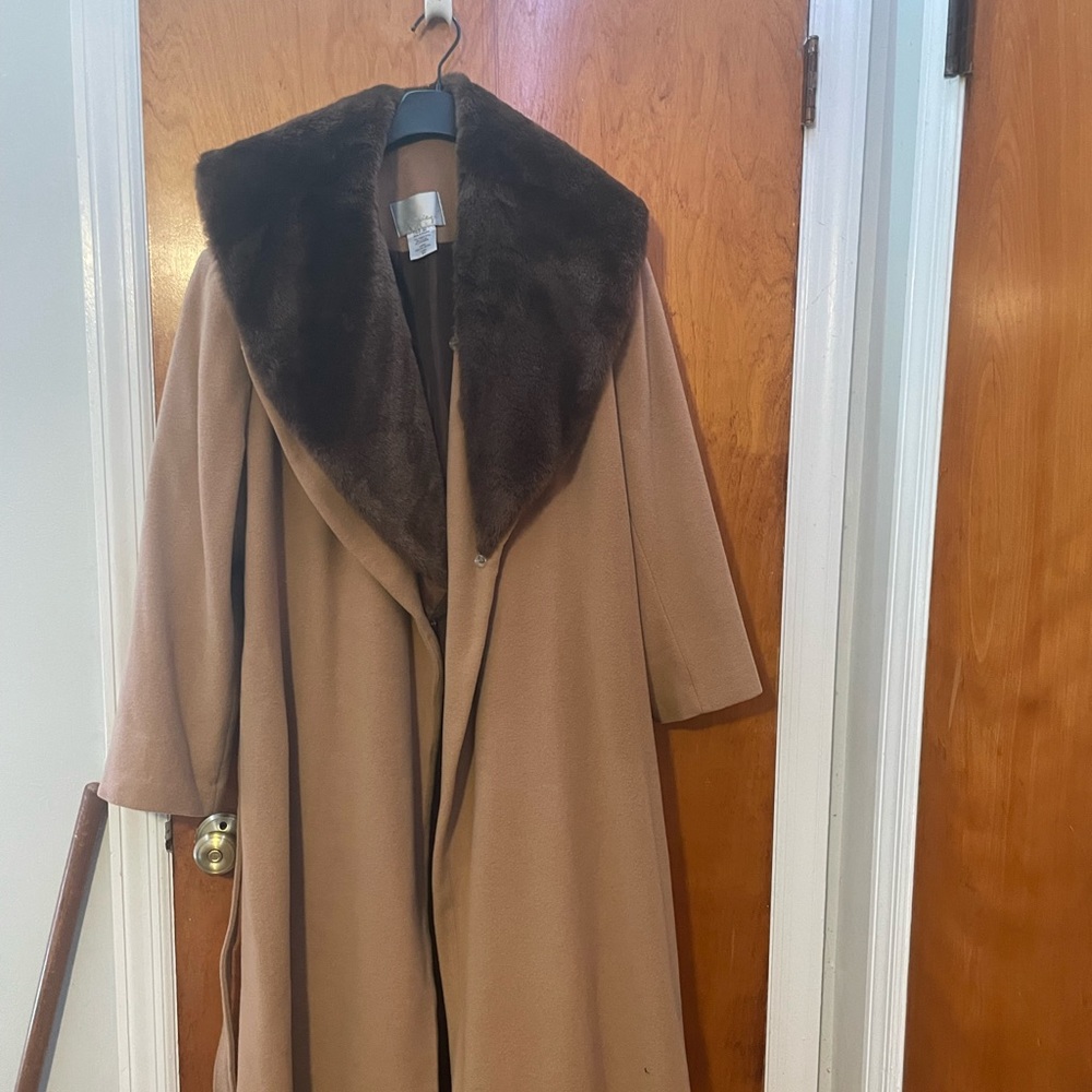 Women’s Coat